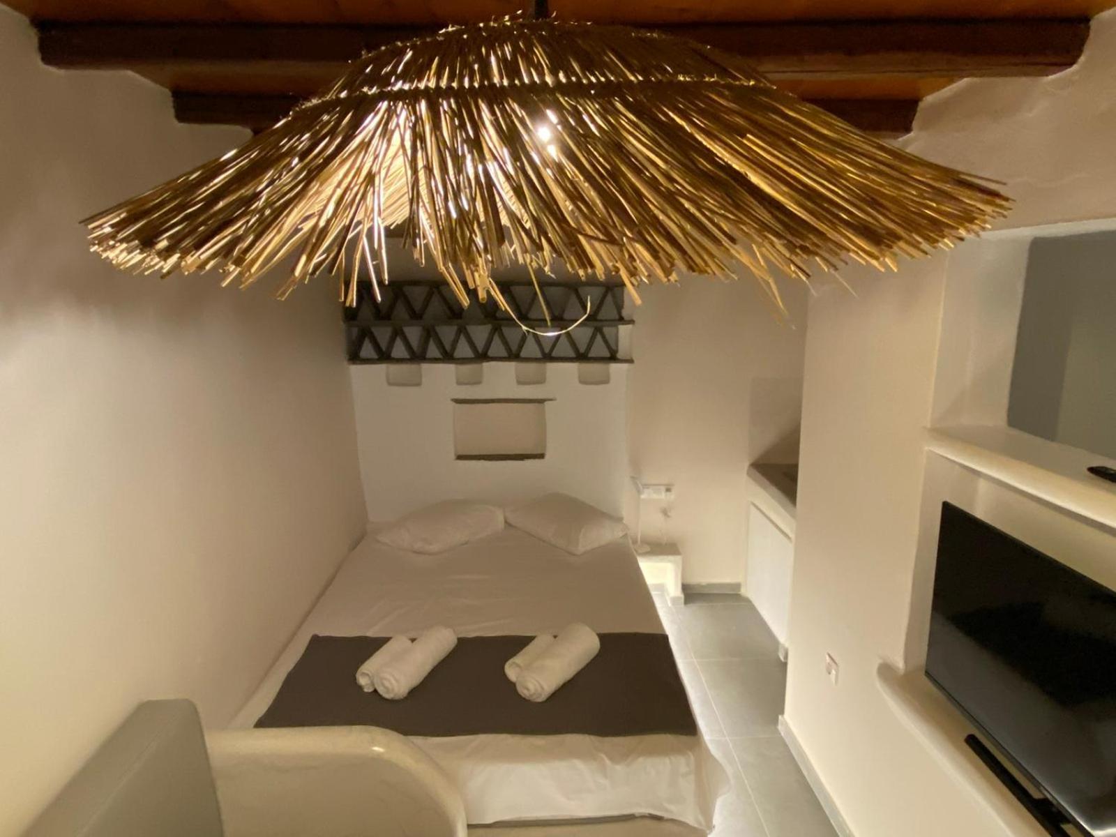 Iakovos' Luxury Penthouse Apartment Tinos Exterior photo